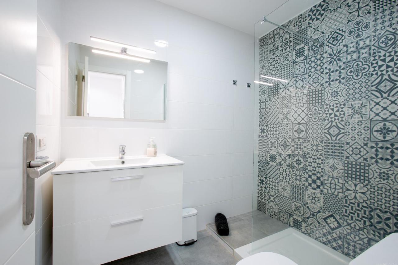 Apartment Carmen Sunrise, Los Cristianos ลอส กริสเตียนอส ภายนอก รูปภาพ